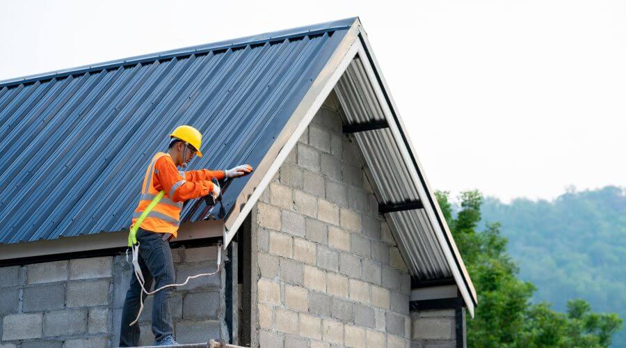 Expert new roof installation services in Centerville, MO